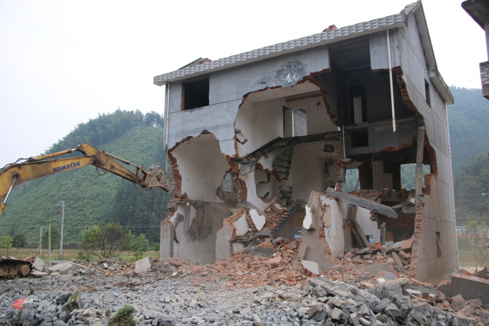 昆山雨棚拆除怎樣收費報價