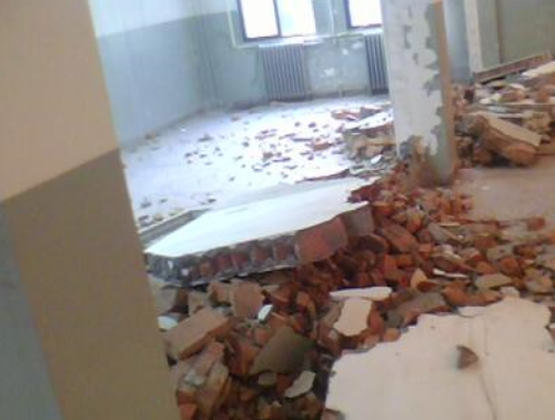 蘇州滄浪區(qū)玻璃隔斷拆除專業(yè)還原毛坯