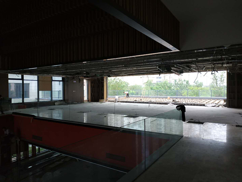 蘇州滄浪區吊頂拆拆除拆舊公司電話多少創造輝煌鑄造輝煌